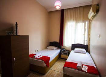 Cicek Palas Otel Izmir Exterior photo